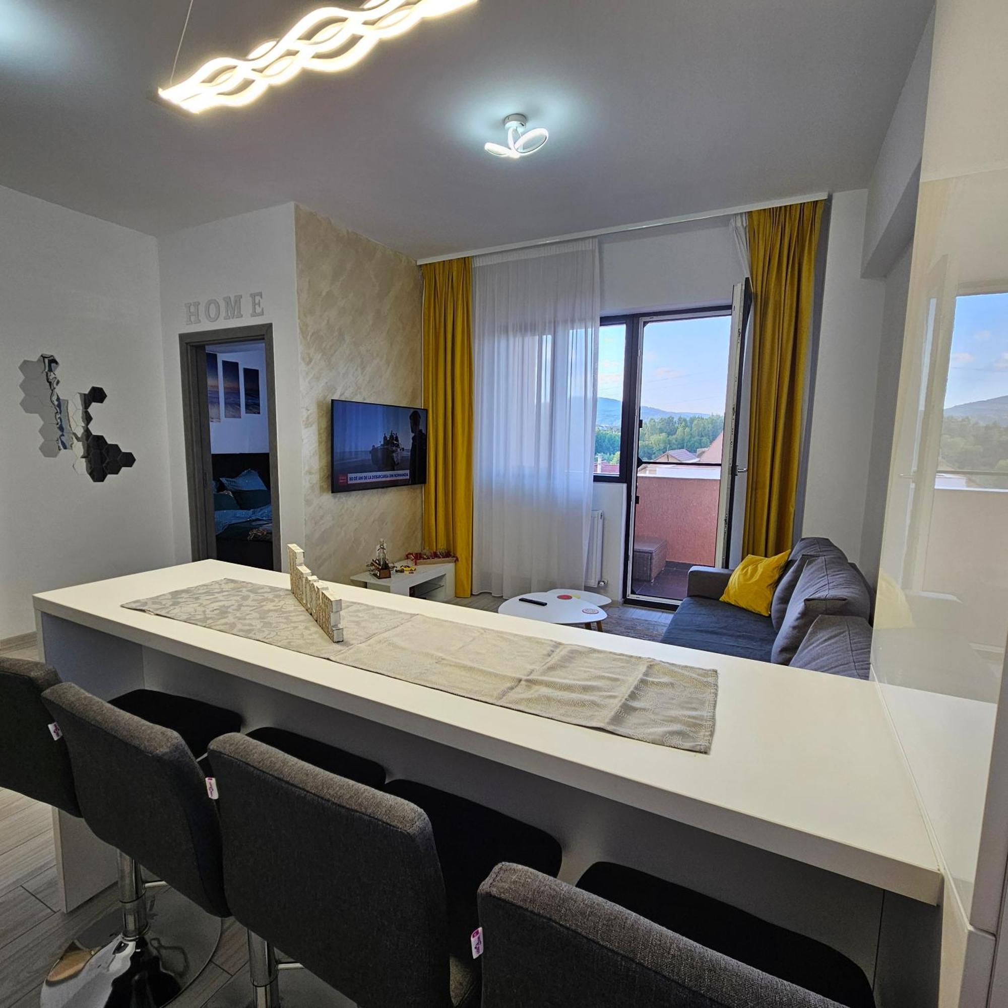 Apartament Dem Radulescu Langa Strand Râmnicu Vâlcea Exterior foto