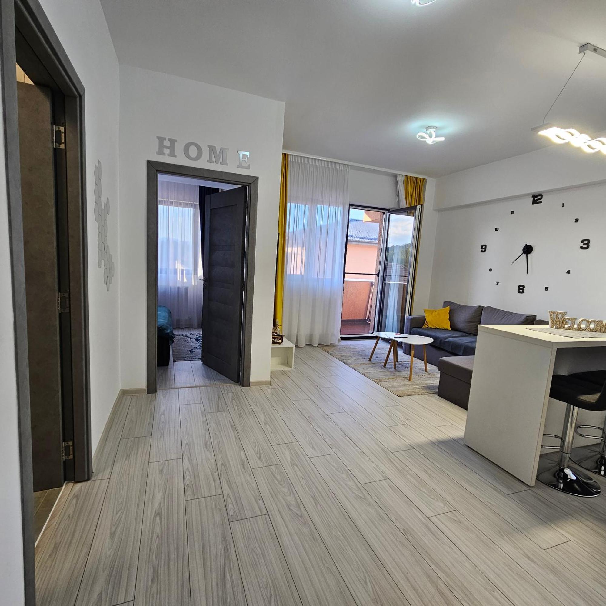 Apartament Dem Radulescu Langa Strand Râmnicu Vâlcea Exterior foto